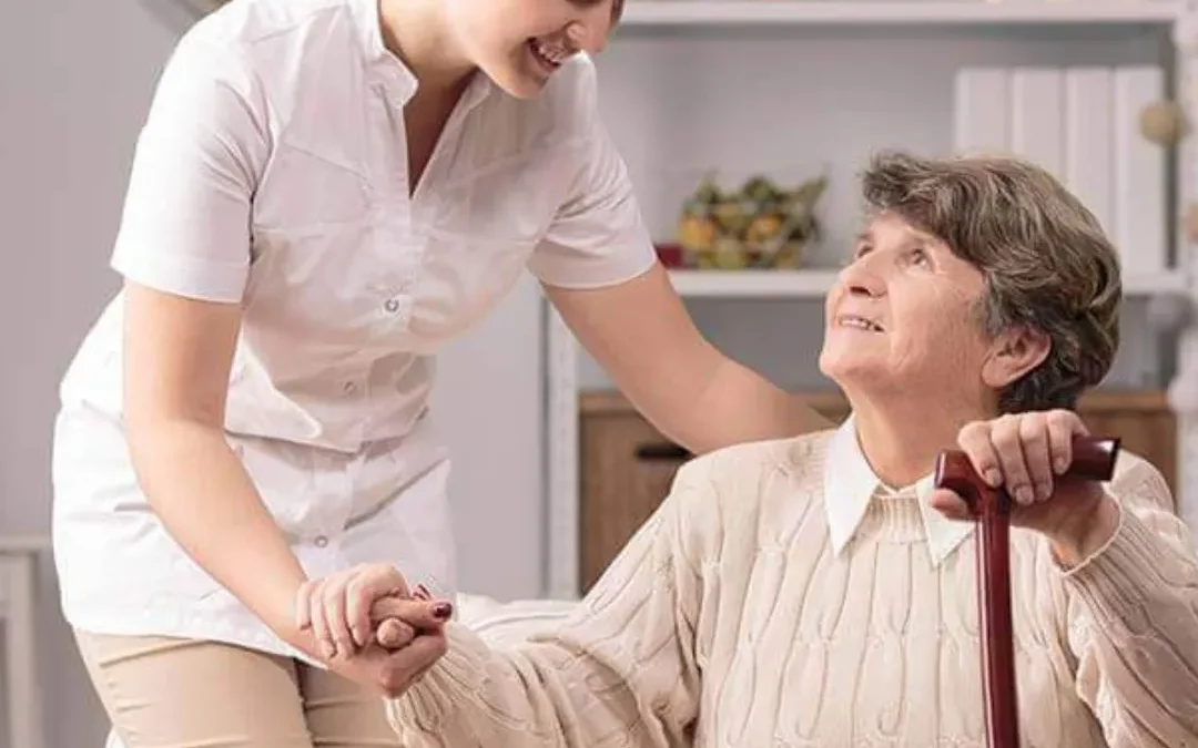 What To Expect From Nursing Home Staff and Services