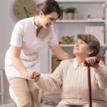 What To Expect From Nursing Home Staff and Services