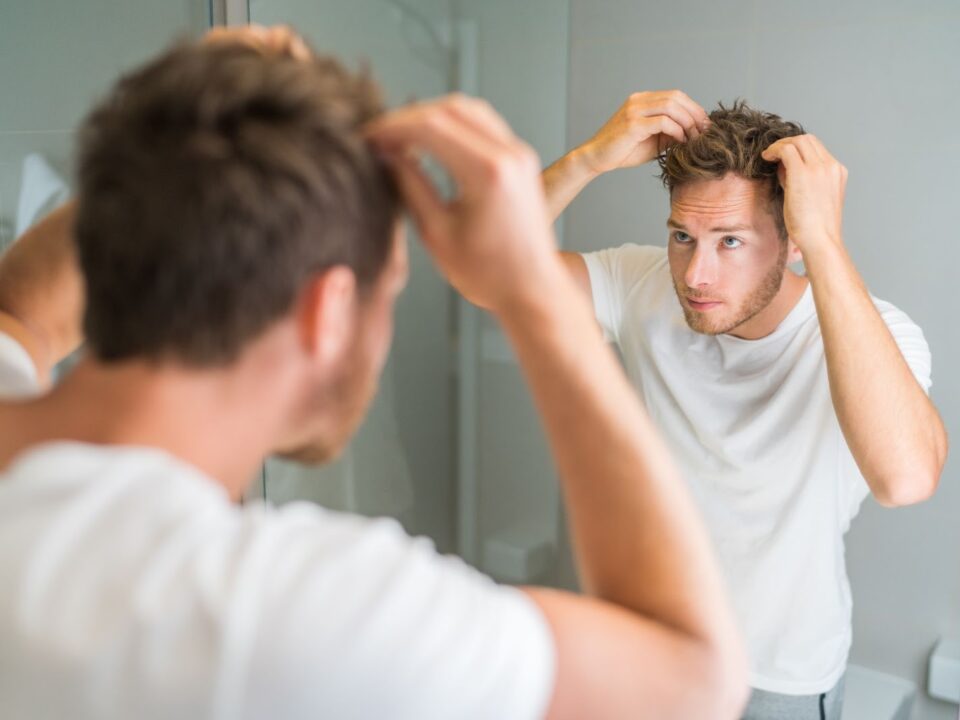 Exploring the Benefits of Customized Hair Loss Treatment