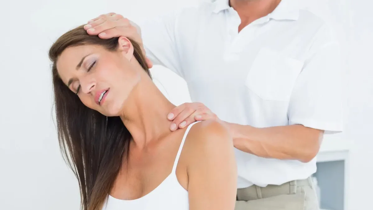 The Benefits of Correct Posture in Managing Neck Pain