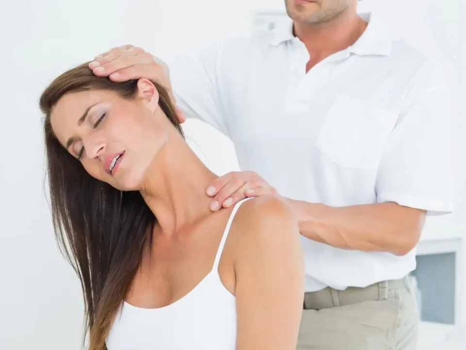 The Benefits of Correct Posture in Managing Neck Pain