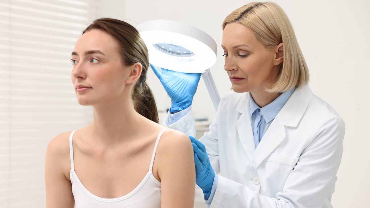 What to Expect During Your First Dermatologist Visit